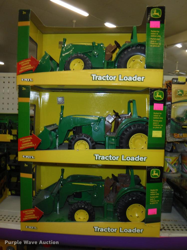 image for item DD0989 Children's toys and books