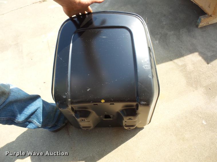 image for item DD1705 Approximately 336 medium back seats