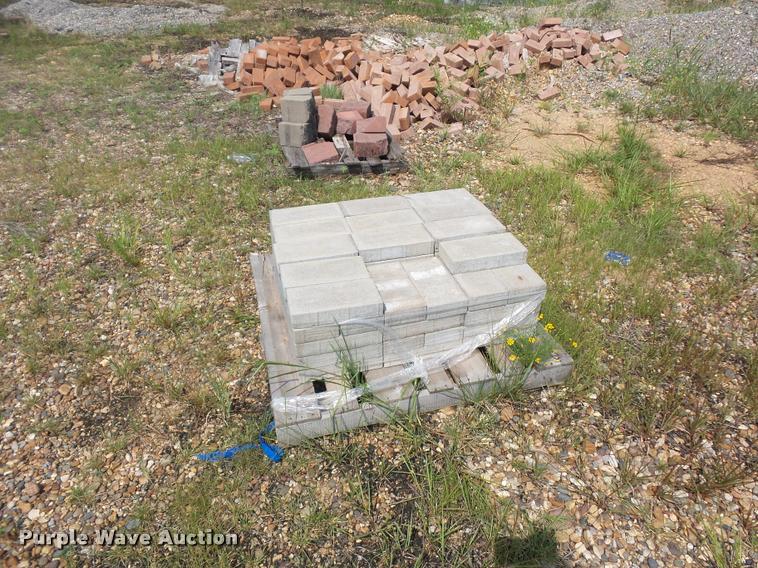 image for item DD1720 Approximately 35 pallets of landscape blocks