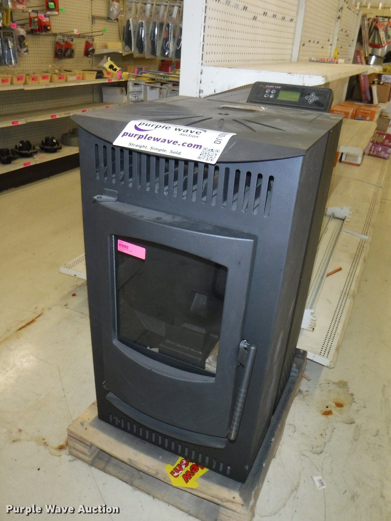 Castle electric pellet stove in Sikeston, MO Item DD0927 sold