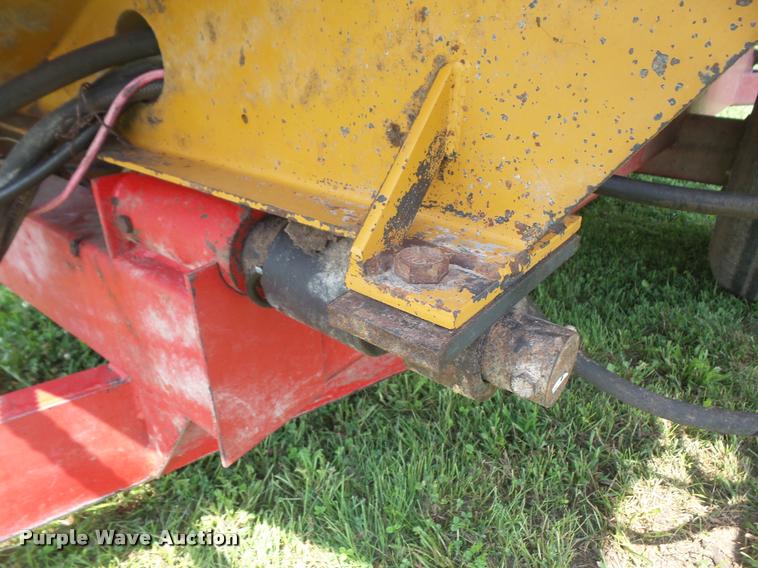 image for item DA1657 Knight 3025 Reel Auggie TMR mixer wagon