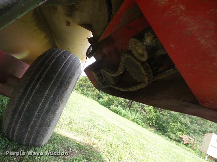 image for item DA1657 Knight 3025 Reel Auggie TMR mixer wagon