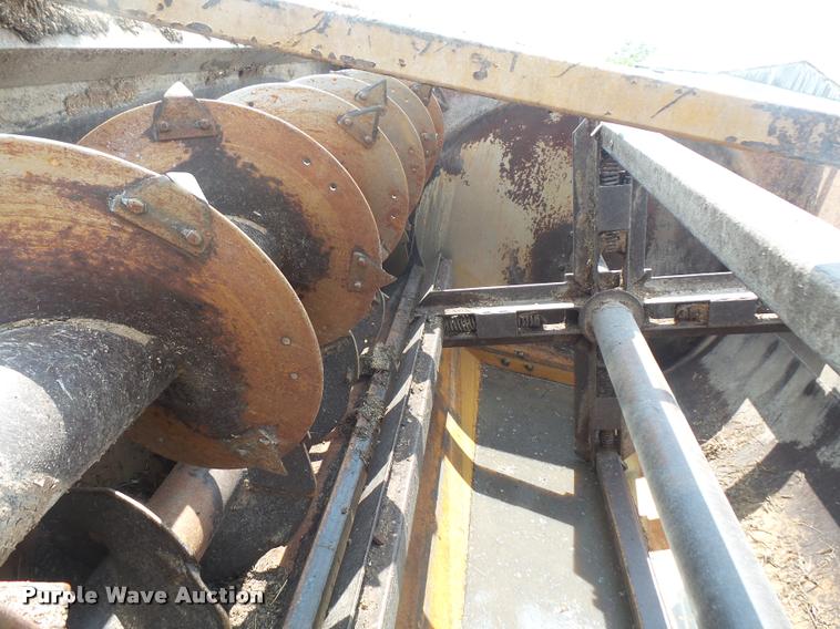 image for item DA1657 Knight 3025 Reel Auggie TMR mixer wagon