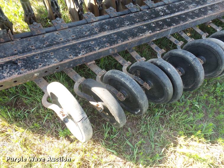 image for item DA1712 John Deere 8300 grain drill
