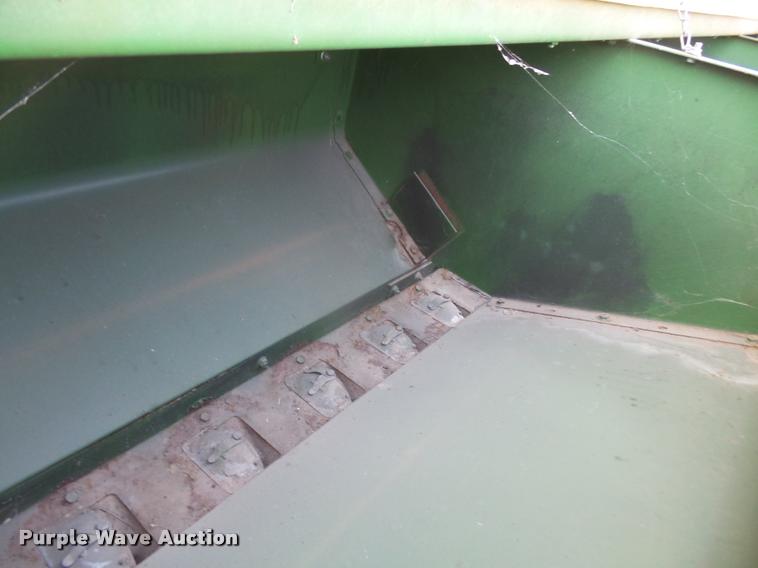 image for item DA1712 John Deere 8300 grain drill