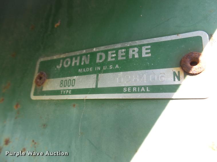 image for item DA1712 John Deere 8300 grain drill
