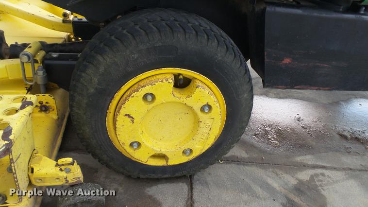 image for item DA1926 1995 John Deere F935 lawn mower