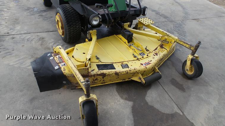 image for item DA1926 1995 John Deere F935 lawn mower