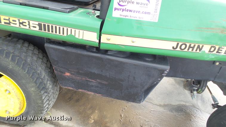 image for item DA1926 1995 John Deere F935 lawn mower