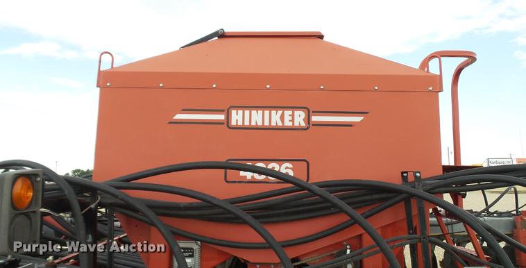 image for item DA1927 2008 Hiniker 4836 air seeder
