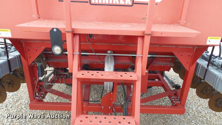 image for item DA1927 2008 Hiniker 4836 air seeder