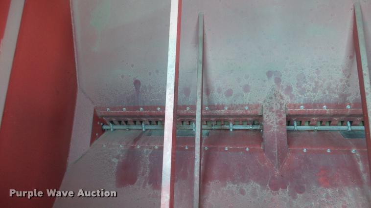 image for item DA1927 2008 Hiniker 4836 air seeder