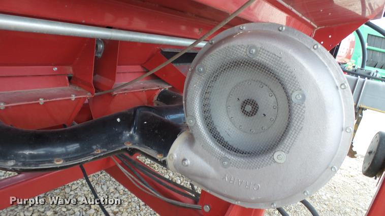 image for item DA1927 2008 Hiniker 4836 air seeder