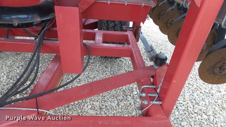 image for item DA1927 2008 Hiniker 4836 air seeder