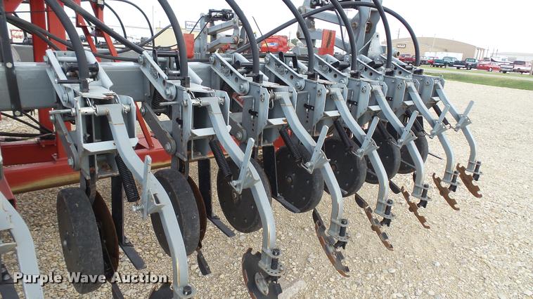 image for item DA1927 2008 Hiniker 4836 air seeder