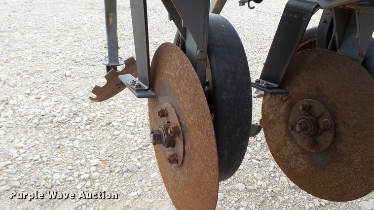 image for item DA1927 2008 Hiniker 4836 air seeder