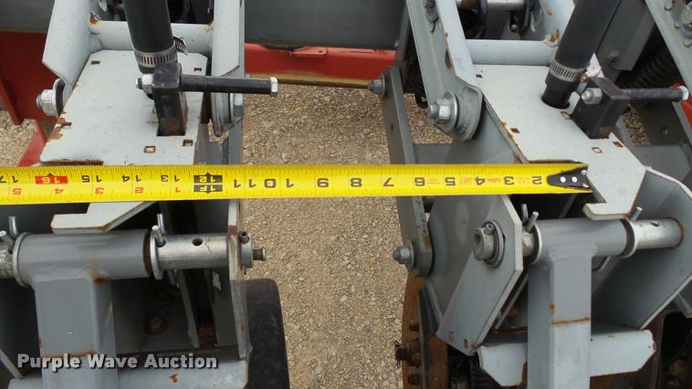 image for item DA1927 2008 Hiniker 4836 air seeder