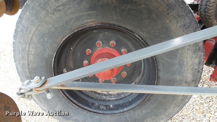 image for item DA1927 2008 Hiniker 4836 air seeder