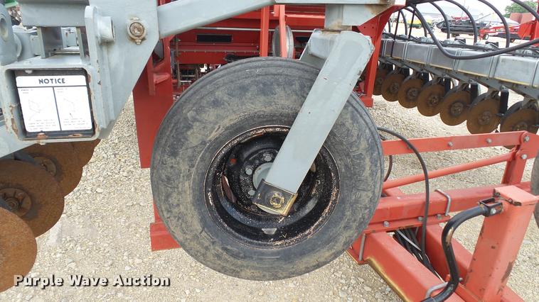 image for item DA1927 2008 Hiniker 4836 air seeder