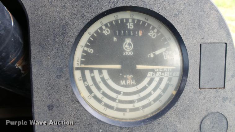 image for item DA1928 John Deere 3155 MFWD tractor