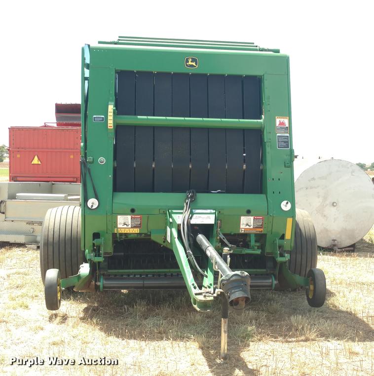 image for item DA5719 2010 John Deere 568 Mega Wide Plus round baler