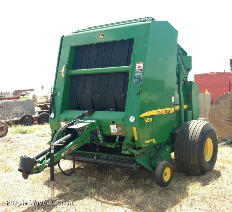 image for item DA5719 2010 John Deere 568 Mega Wide Plus round baler