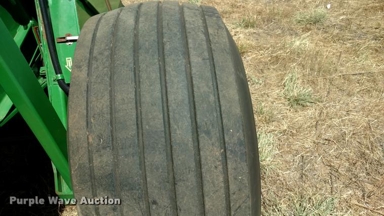 image for item DA5719 2010 John Deere 568 Mega Wide Plus round baler