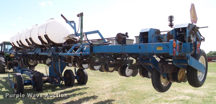 image for item DA6829 Kinze TL Twin Line planter
