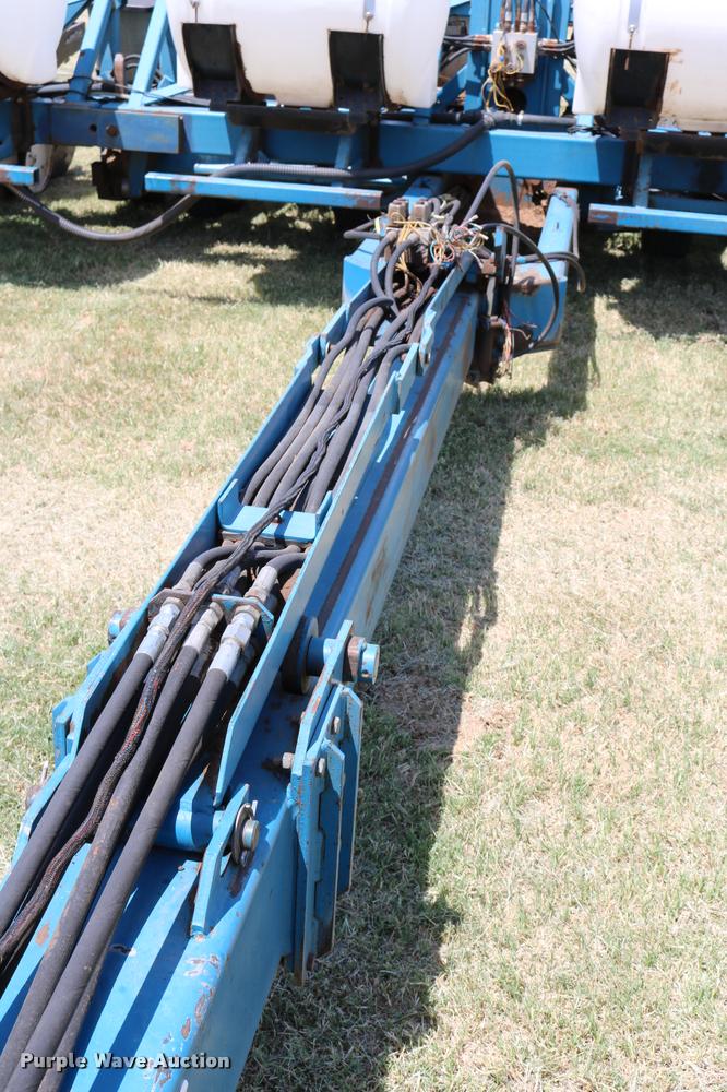 image for item DA6829 Kinze TL Twin Line planter