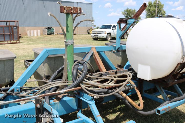 image for item DA6829 Kinze TL Twin Line planter
