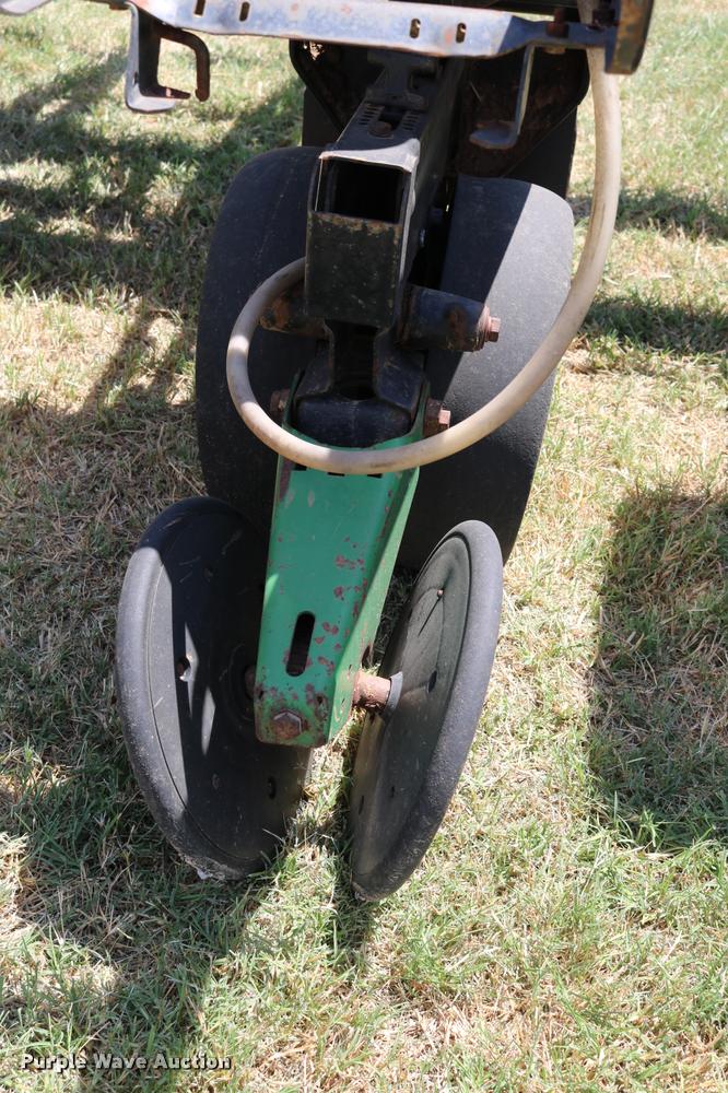 image for item DA6829 Kinze TL Twin Line planter