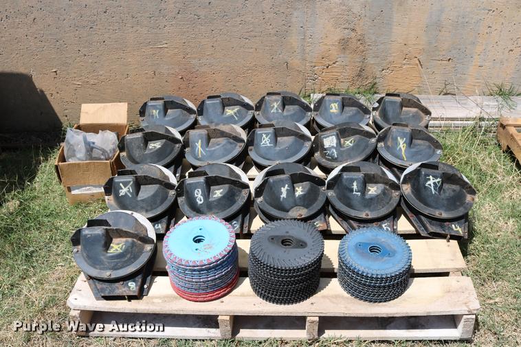image for item DA6829 Kinze TL Twin Line planter