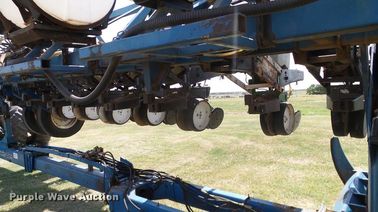 image for item DA6829 Kinze TL Twin Line planter