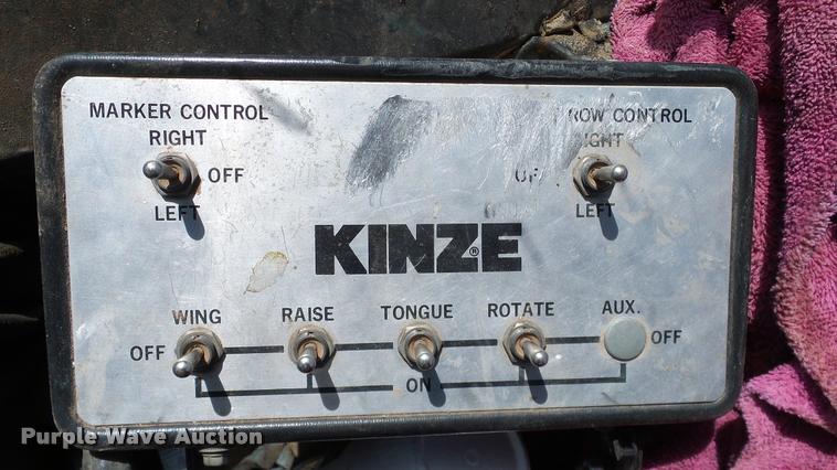image for item DA6829 Kinze TL Twin Line planter