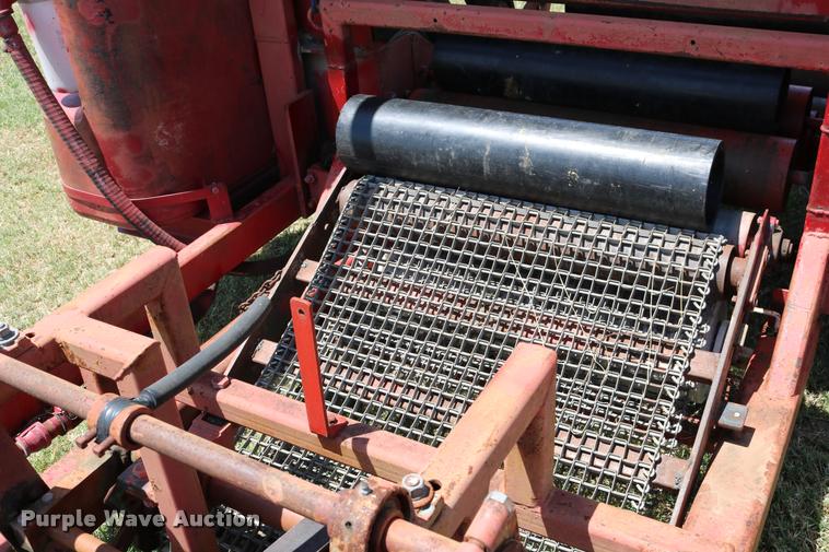 image for item DA6830 Maverick sod cutter