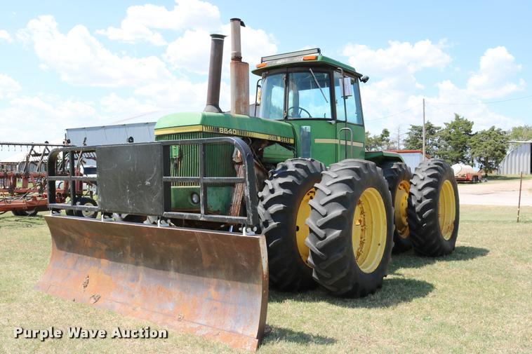 image for item DA6832 1980 John Deere 8640 4WD tractor