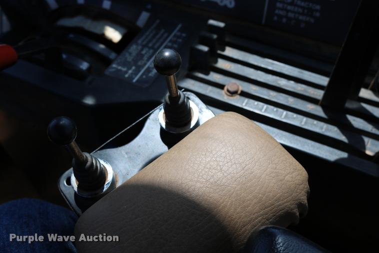 image for item DA6832 1980 John Deere 8640 4WD tractor