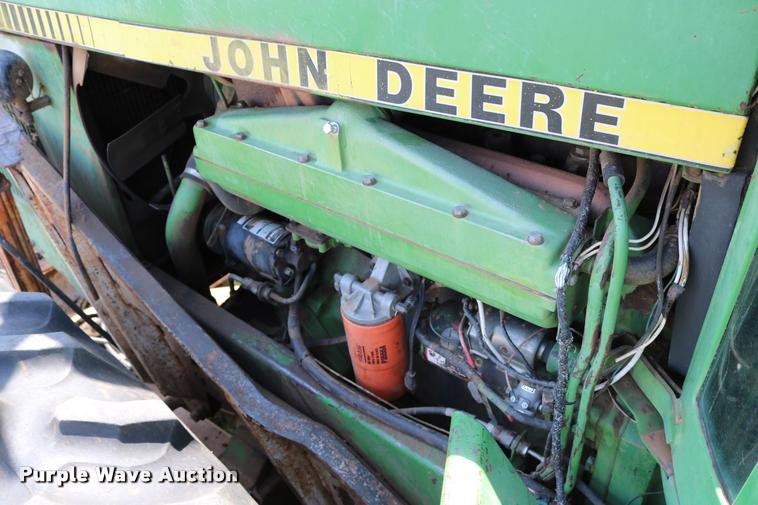 image for item DA6832 1980 John Deere 8640 4WD tractor
