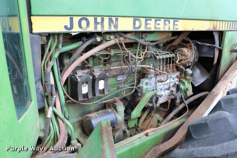 image for item DA6832 1980 John Deere 8640 4WD tractor