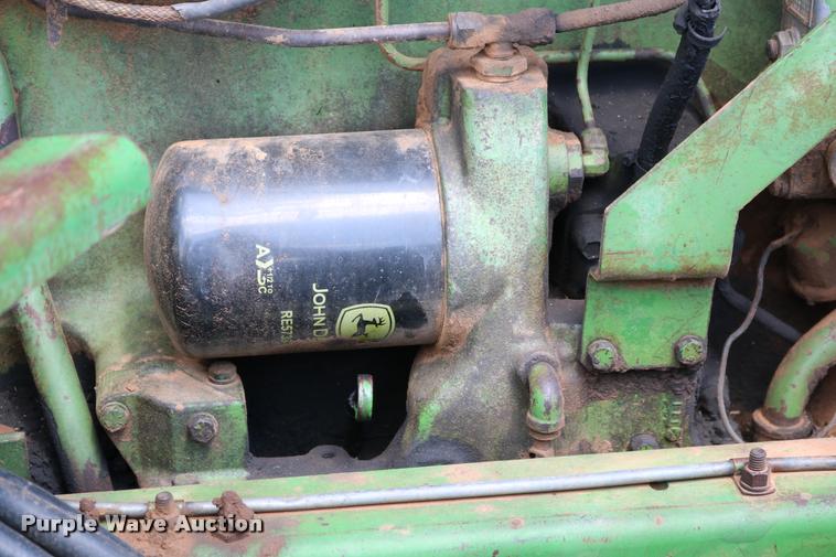 image for item DA6832 1980 John Deere 8640 4WD tractor