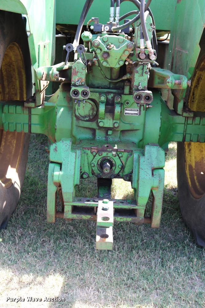 image for item DA6832 1980 John Deere 8640 4WD tractor