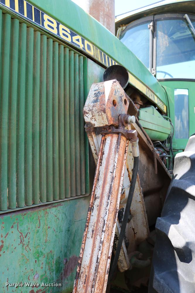 image for item DA6832 1980 John Deere 8640 4WD tractor