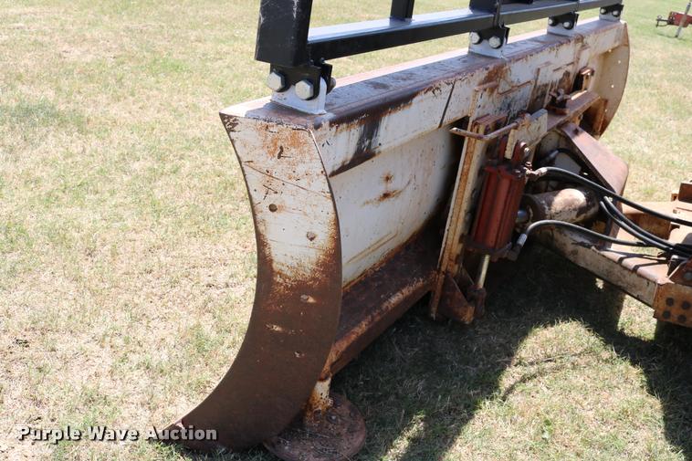 image for item DA6832 1980 John Deere 8640 4WD tractor