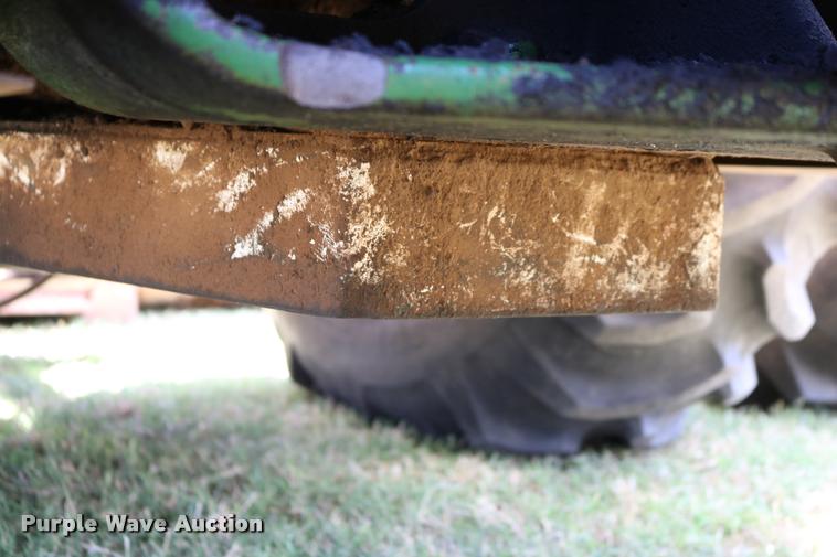 image for item DA6832 1980 John Deere 8640 4WD tractor