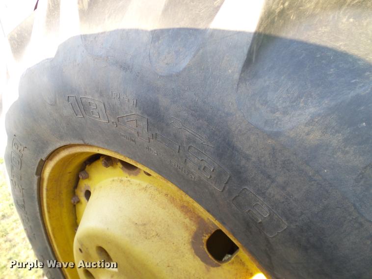 image for item DA6832 1980 John Deere 8640 4WD tractor