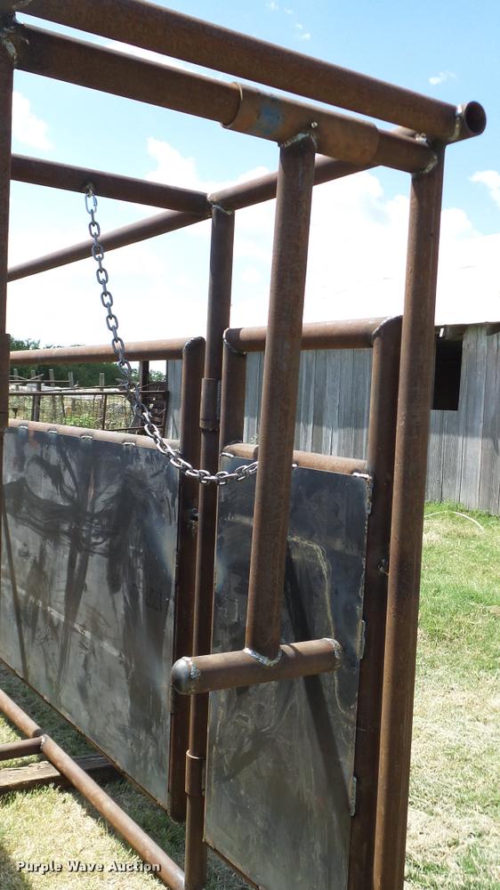 image for item DA6833 Livestock alley