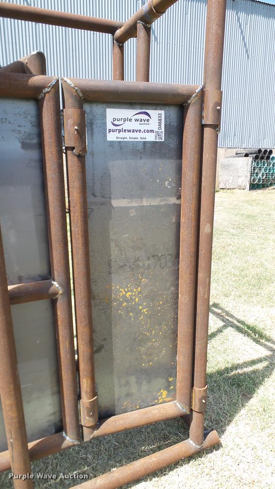 image for item DA6833 Livestock alley