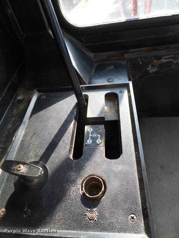 image for item DA6849 1987 Case IH 1680 RWA combine