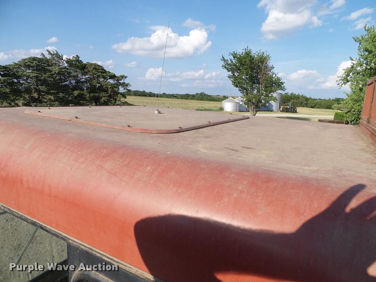 image for item DA6849 1987 Case IH 1680 RWA combine