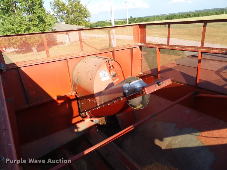 image for item DA6849 1987 Case IH 1680 RWA combine